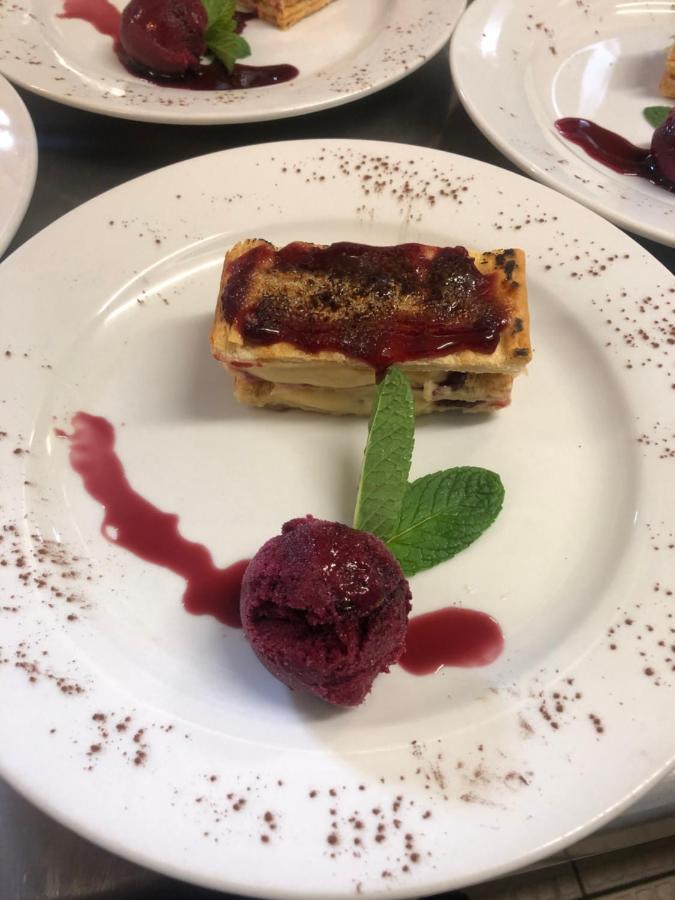 Hotel Restaurant La Manse Dornecy Eksteriør billede